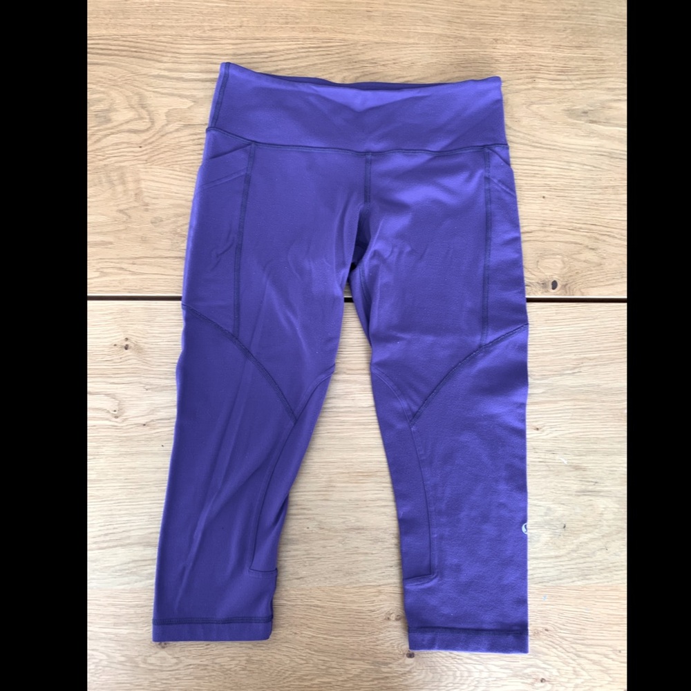 Lululemon Purple Crop Pant w/ Pockets Medium Rise Pant Sz 8